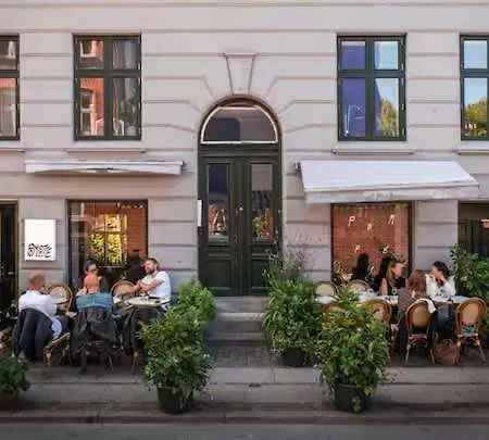 Amazing In The Heart Of Noerrebro Appartement